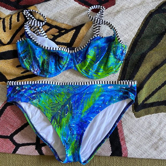 PANACHE SWIM SUIT 32FF/34G/ L bottom - Picture 1 of 5